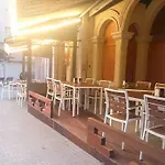 Santa Clara Pensión *