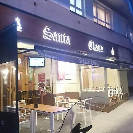 Santa Clara 게스트하우스 아 코루냐